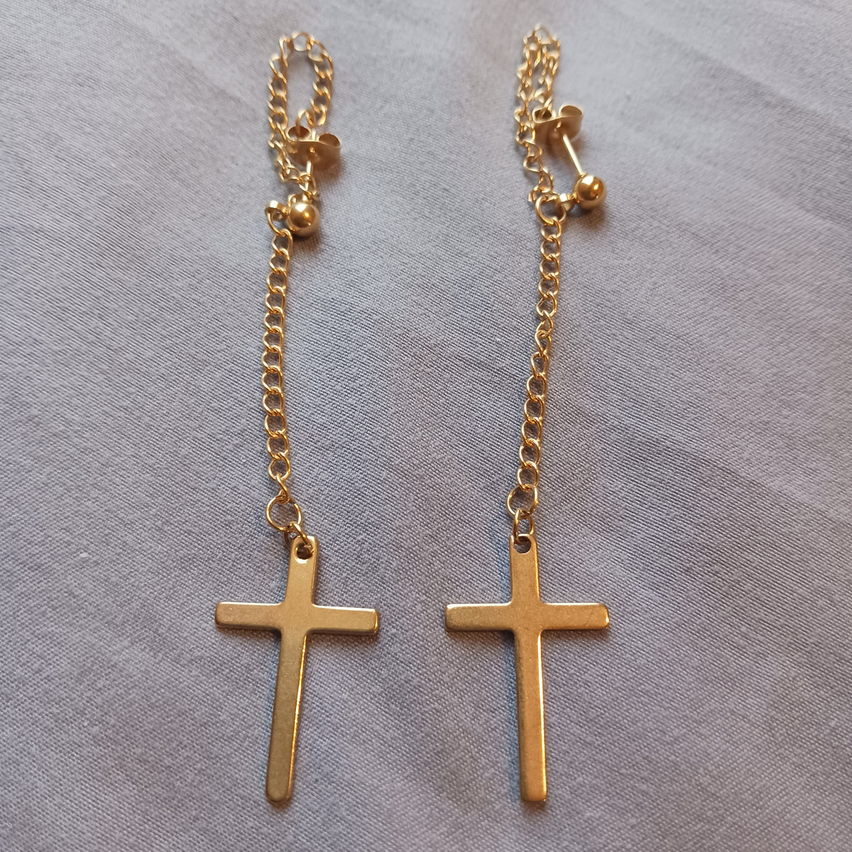 Everyday Goth Cross Dangle Earrings
